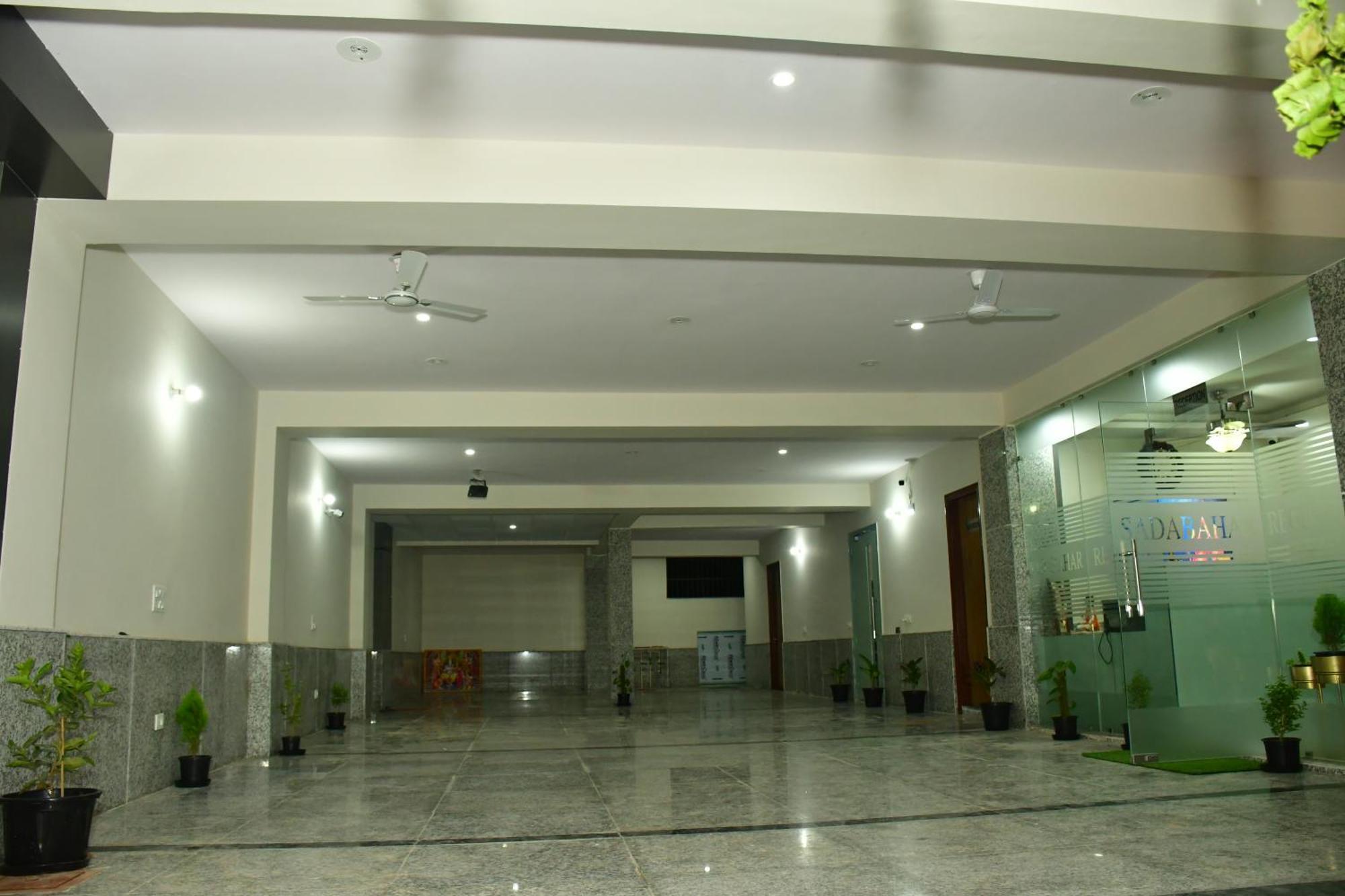 Hotel Sadabahar Regency Bahora Exterior foto
